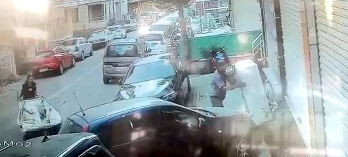 Avcılar'da klima hırsızlığı kamerada; 2 şüpheli tutuklandı