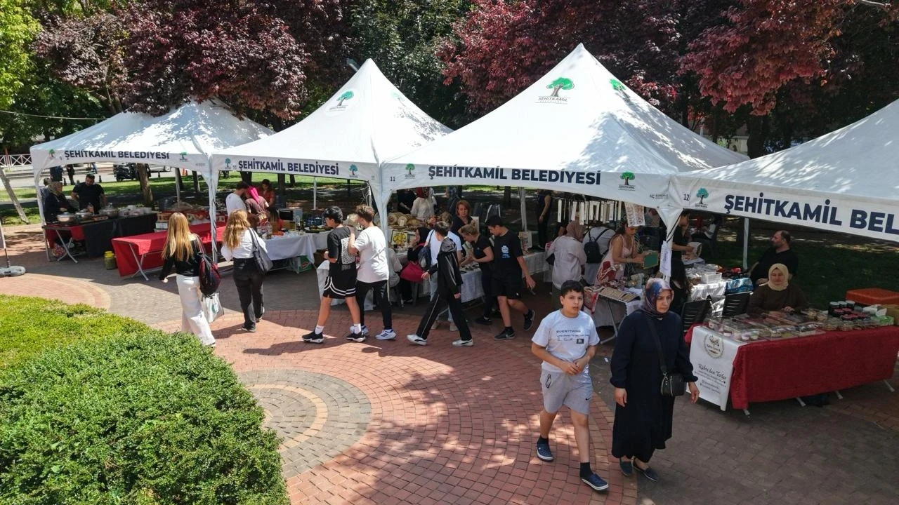 Şehitkamil’de üreten kadınlara kermes desteği