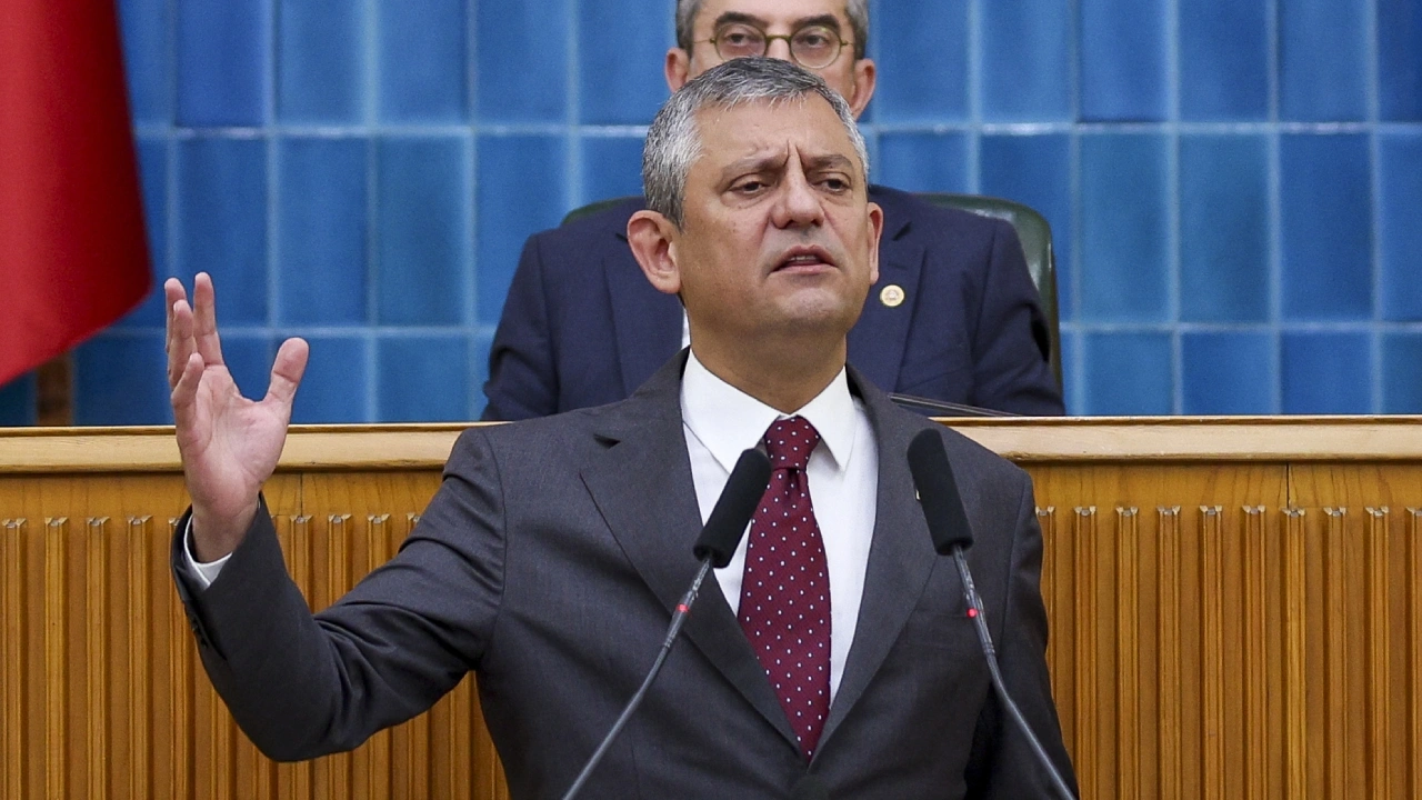Son dakika | CHP Lideri Özgür Özel grup kürsüsünde! Butlan yönetimine verdiği süre doldu