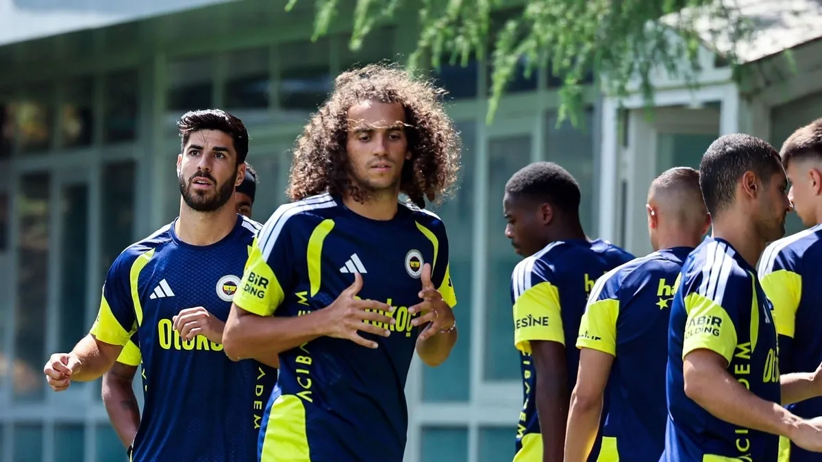 Fenerbahçe'nin Avusturya kampı başlıyor: İşte 36 kişilik kadro