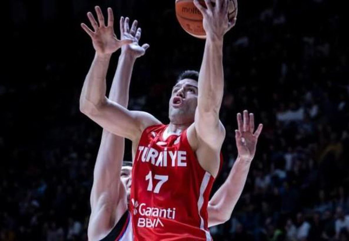 Berk Uğurlu neden yok, Berk Uğurlu Basketbol A Milli Takıma çağrılmadı mı?