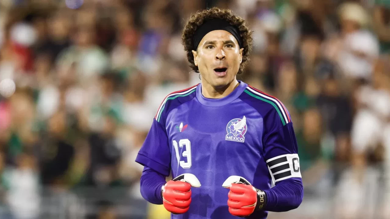 Dünya Kupası efsanesi Ochoa kararı açıkladı! Meksikalı futbolseverleri hüzünlendirdi