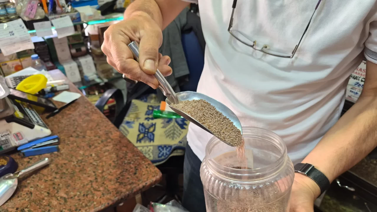 Karnıyarık tohumu zayıflatır mı? Karnıyarık tohumunun faydaları nelerdir?