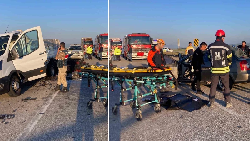 Erzurum'da katliam gibi kaza: Otomobilin kamyonete çarpması sonucu 3 kişi öldü