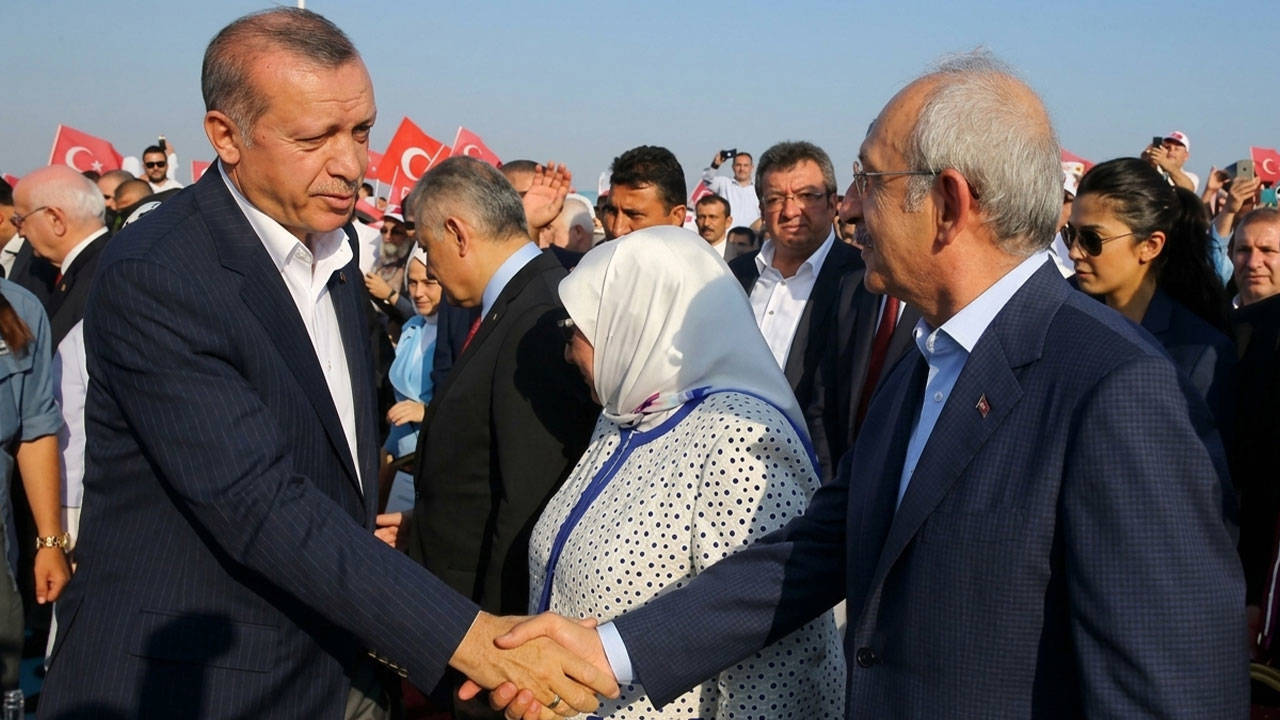 CHP'deki süreç dünya basınında: "Erdoğan kendisine uygun bir muhalefet oluşturmaya çalışıyor"