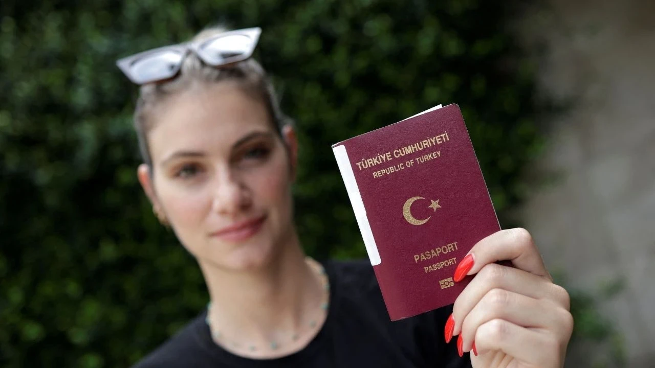 Türk vatandaşlarına vize şartı geliyor