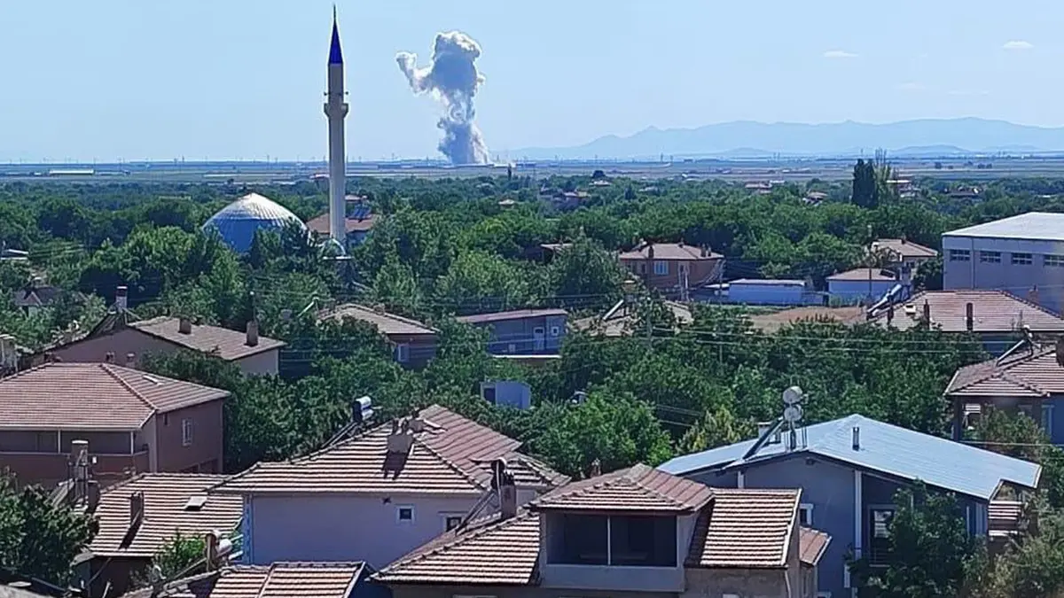 Niğde'de havai fişek fabrikasında patlama! Yaralılar var