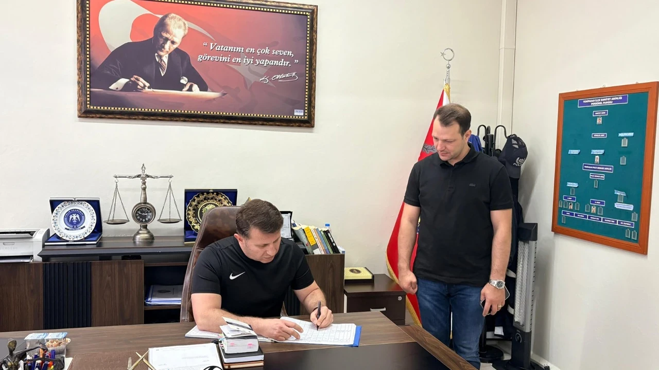 İl Emniyet Müdürü Çağlar Yenipazar'da denetimlerde bulundu