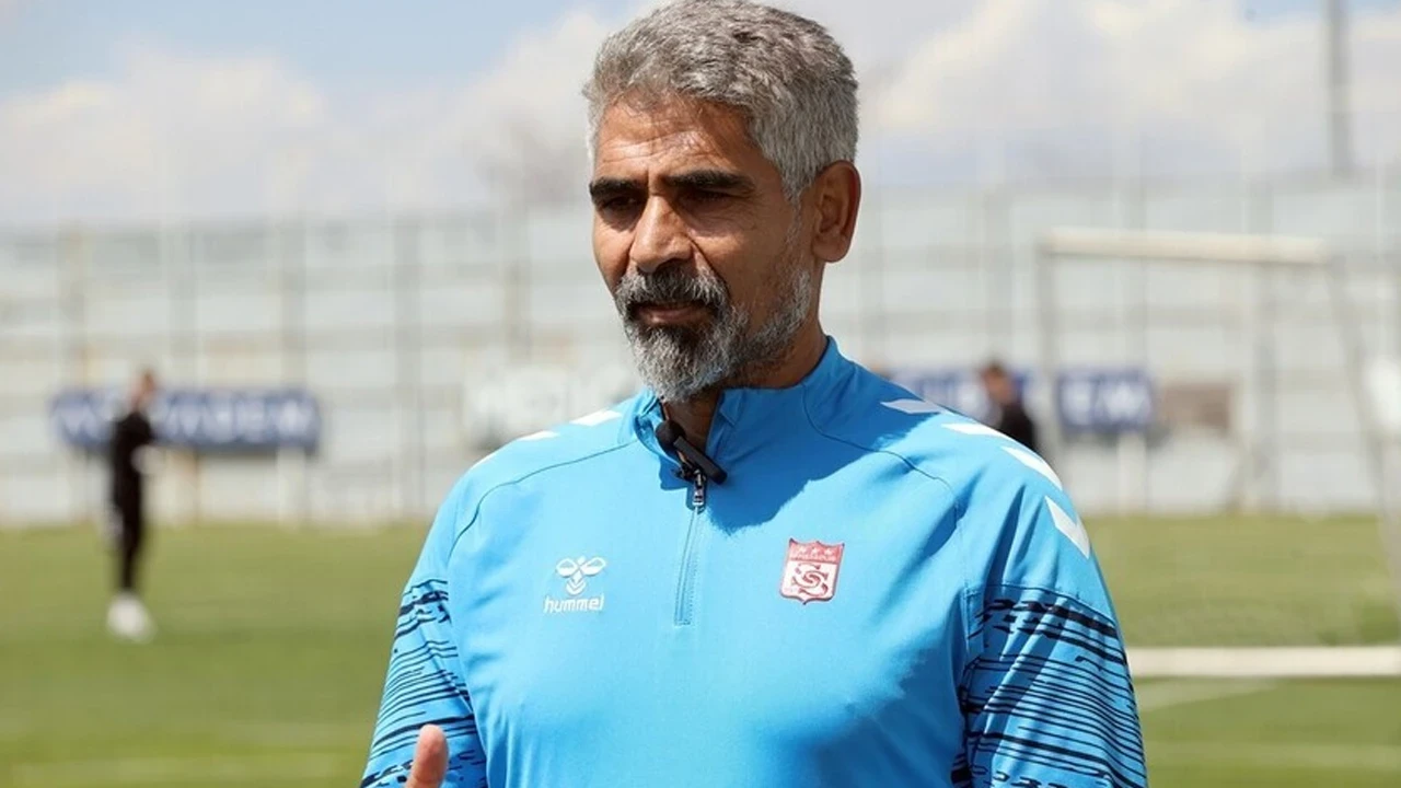 Sivasspor'da İsmet Taşdemir dönemi sona erdi
