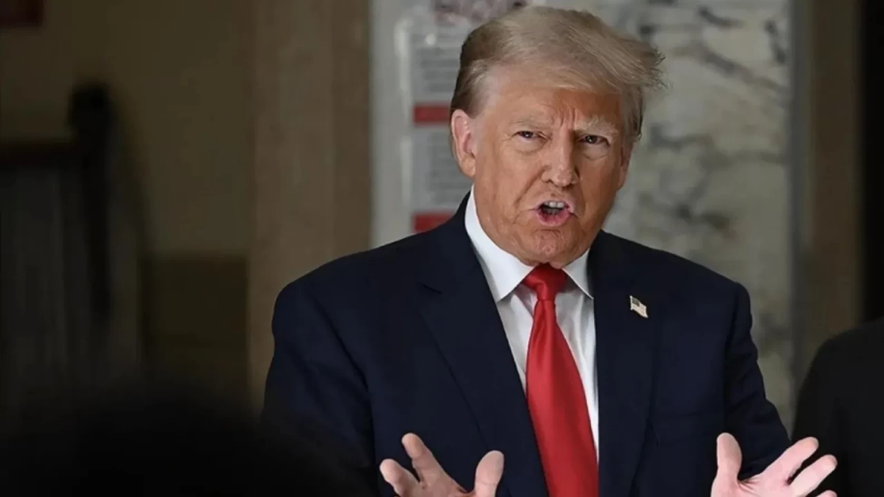 Trump'tan İran politikasına yönelik eleştirilere sert yanıt: 'Ya kıskançlar ya da aptallar!'