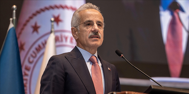 Bakan Uraloğlu: Kalkınma Yolu Projesi'nde bu yıl ilk taşın konulması hedefleniyor