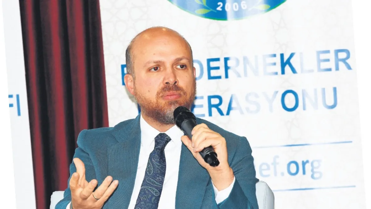 Bilal Erdoğan'dan yabancı öğrenci açıklaması: 'Türkiye mezunları gönüllü elçilerimiz oluyor'