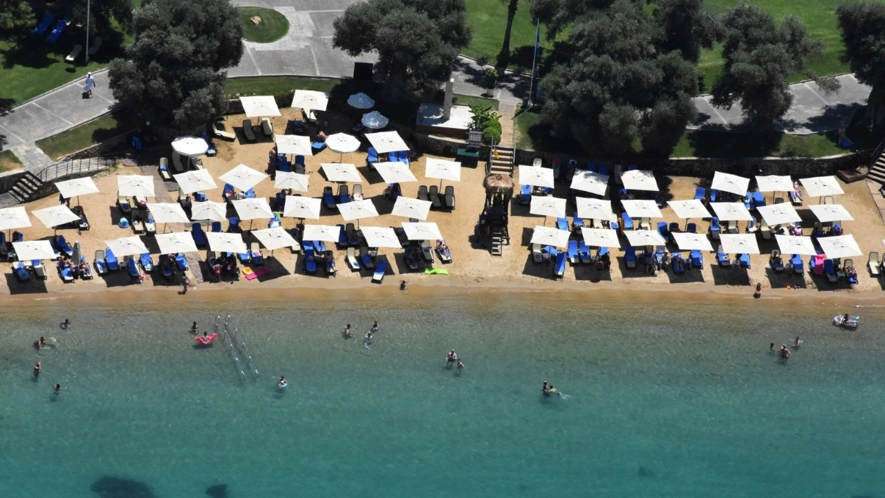 Anayasal hak Euro ile satılıyor! Plaja adım atmak neredeyse bir asgari ücret