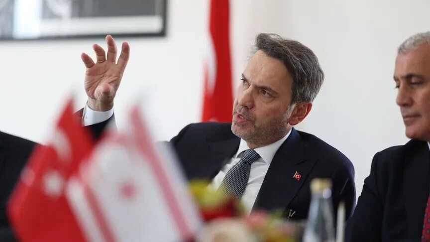 Bakan Bayraktar, Türkiye'nin KKTC'yi enerji güvenliğinin ayrılmaz parçası olarak gördüğünü bildirdi