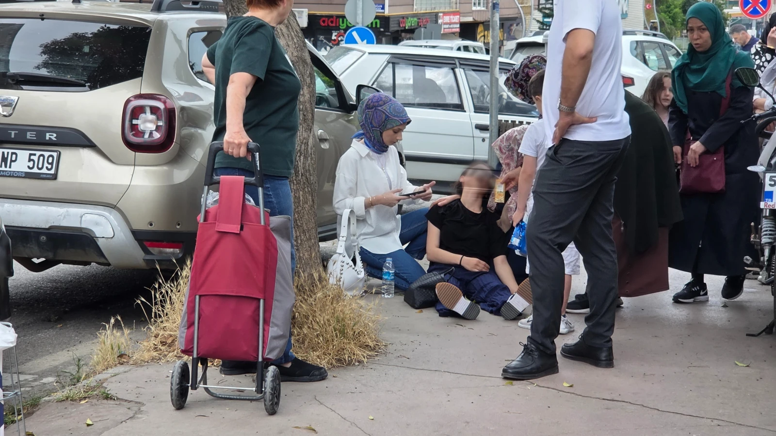 Ehliyet ve kimlik krizi YKS öncesi öğrenciyi bayılttı