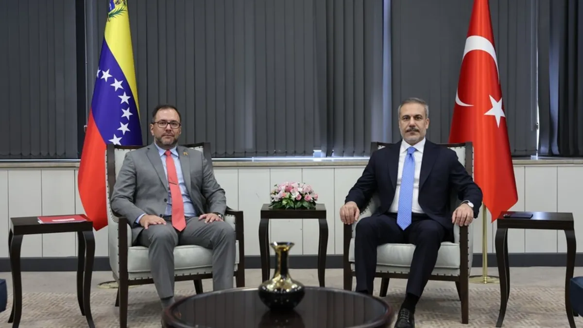 Dışişleri Bakanı Fidan'dan Venezuelalı mevkidaşına geçmiş olsun telefonu