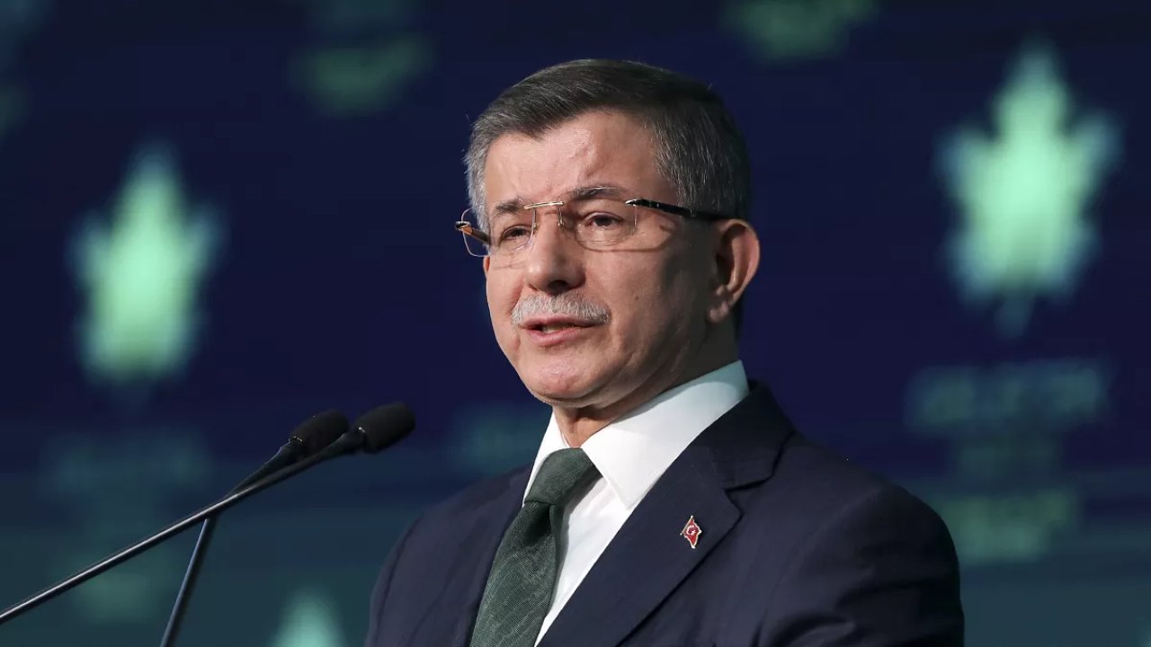 Davutoğlu’ndan Erdoğan’ın faiz çıkışına sert yanıt: "Bedelini millete kim ödetti?"