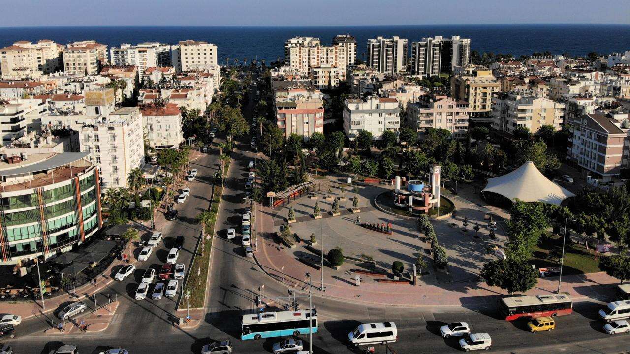 Antalya’daki lüks sitede aidat tartışması mahkemelik oldu