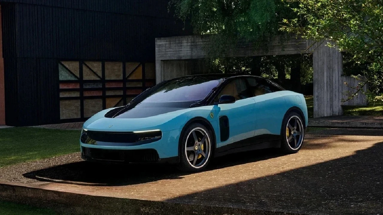 Ferrari'de istifa şoku: İlk elektrikli modelin tanıtımı sonrası geldi