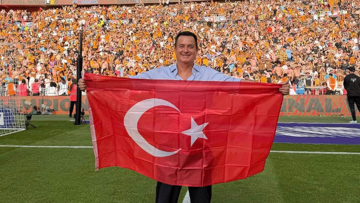 Premier Lig'e yükselen Hull City'de Acun Ilıcalı transfer hedeflerini açıkladı