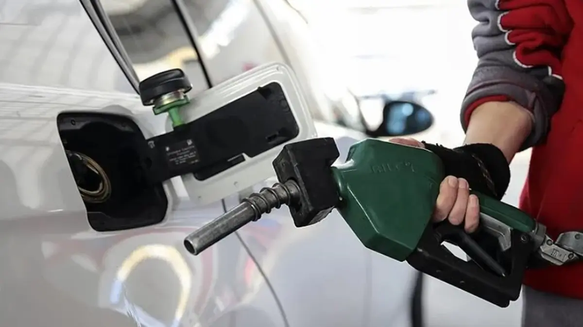 Motorine indirim geldi mi, ne zaman gelecek" Sürücüleri yakından ilgilendiriyor