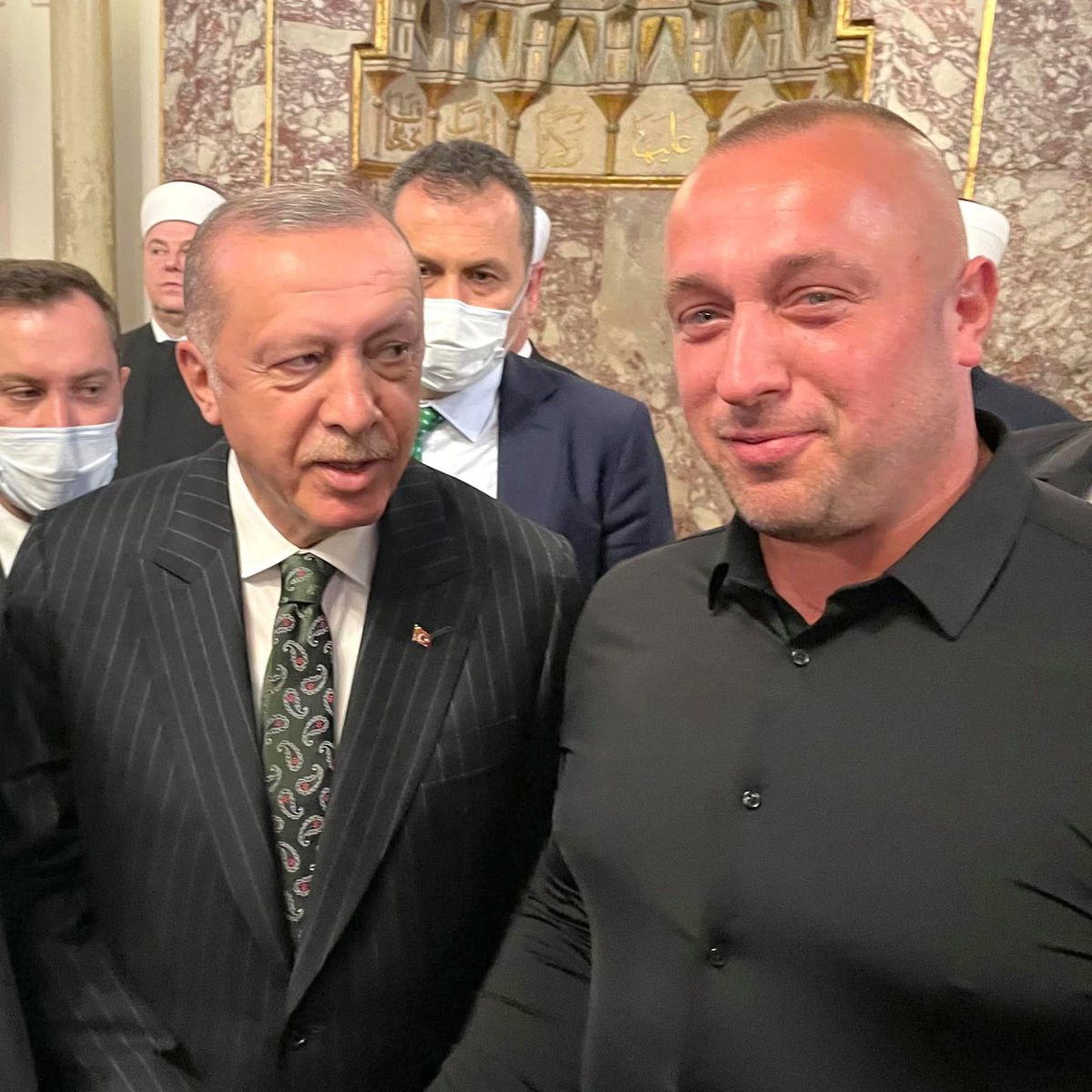 Mostar'ın savaşla yıkılan simgesi bugün milyonları ağırlıyor
