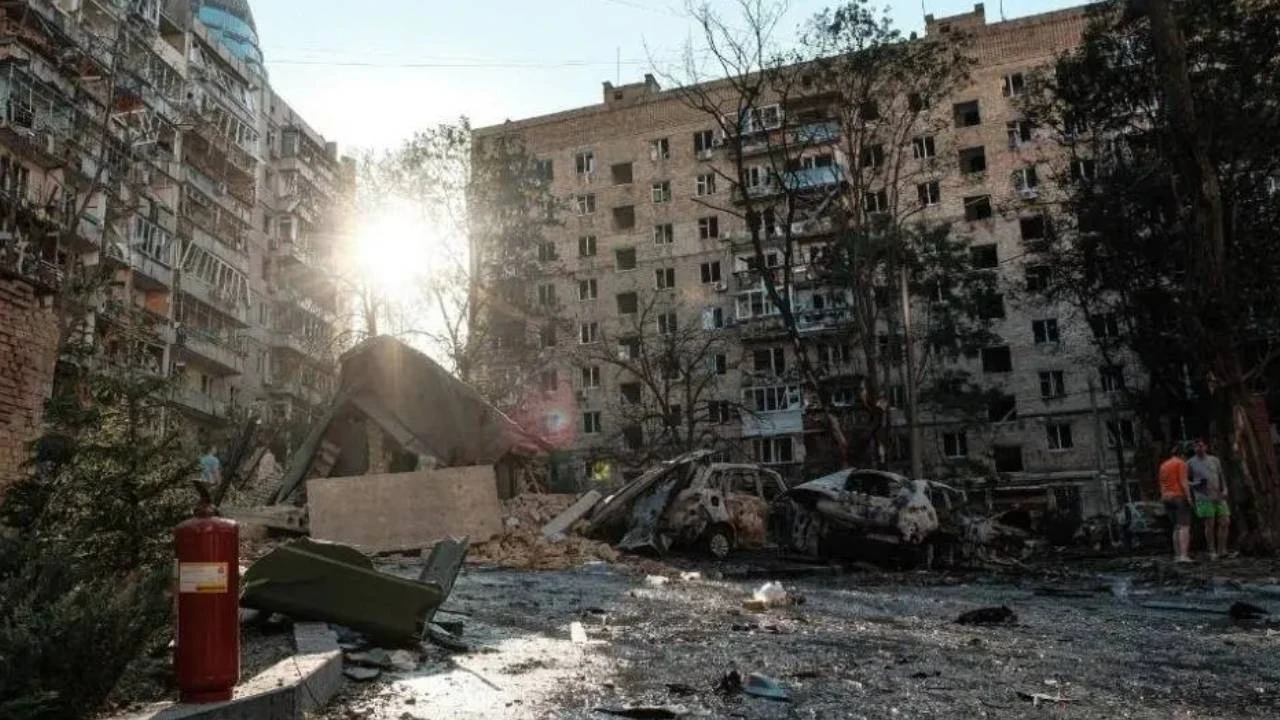 Rusya başkent Kiev'i vurdu: En az 13 kişi hayatını kaybetti, onlarca yaralı