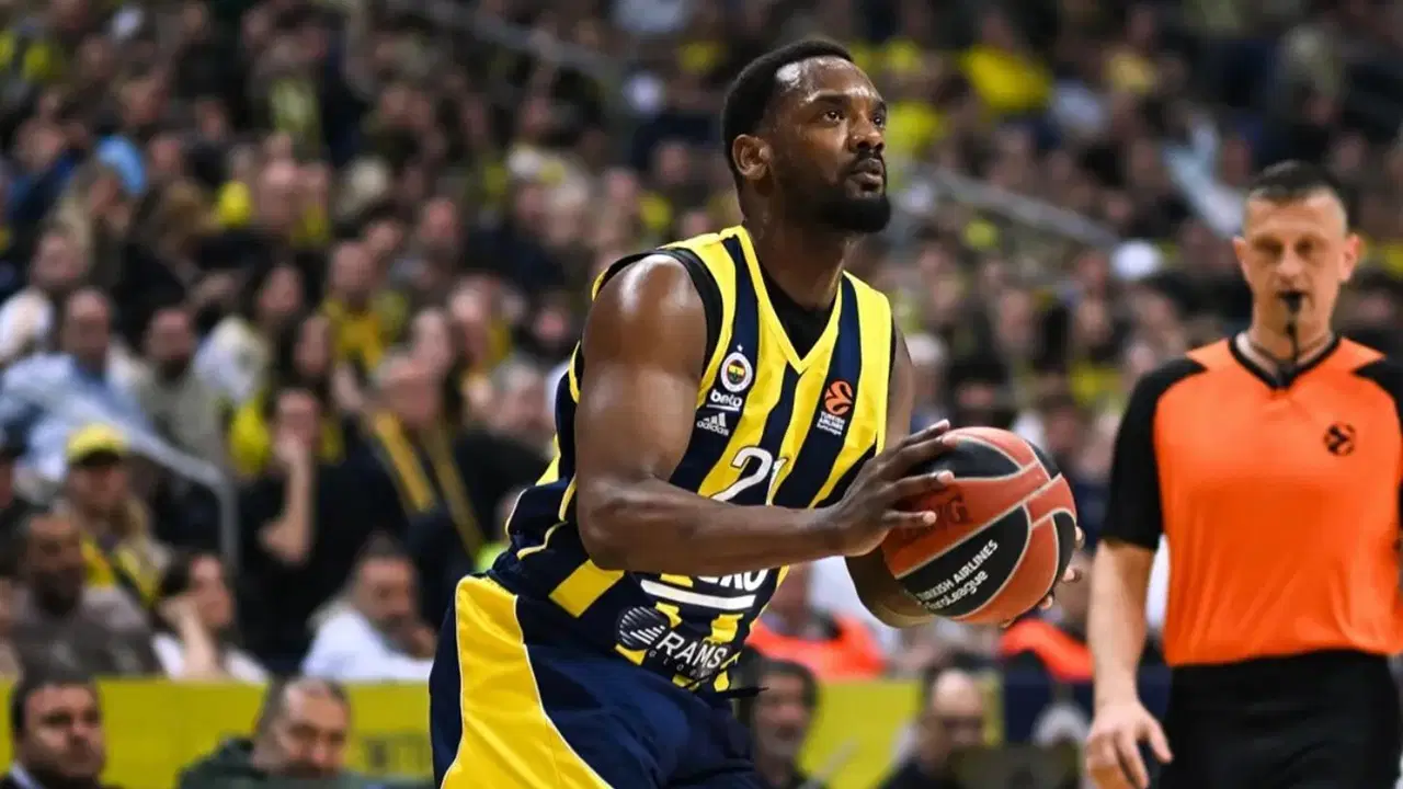 Galatasaray MCT Technic, Dyshawn Pierre'i kadrosuna kattı