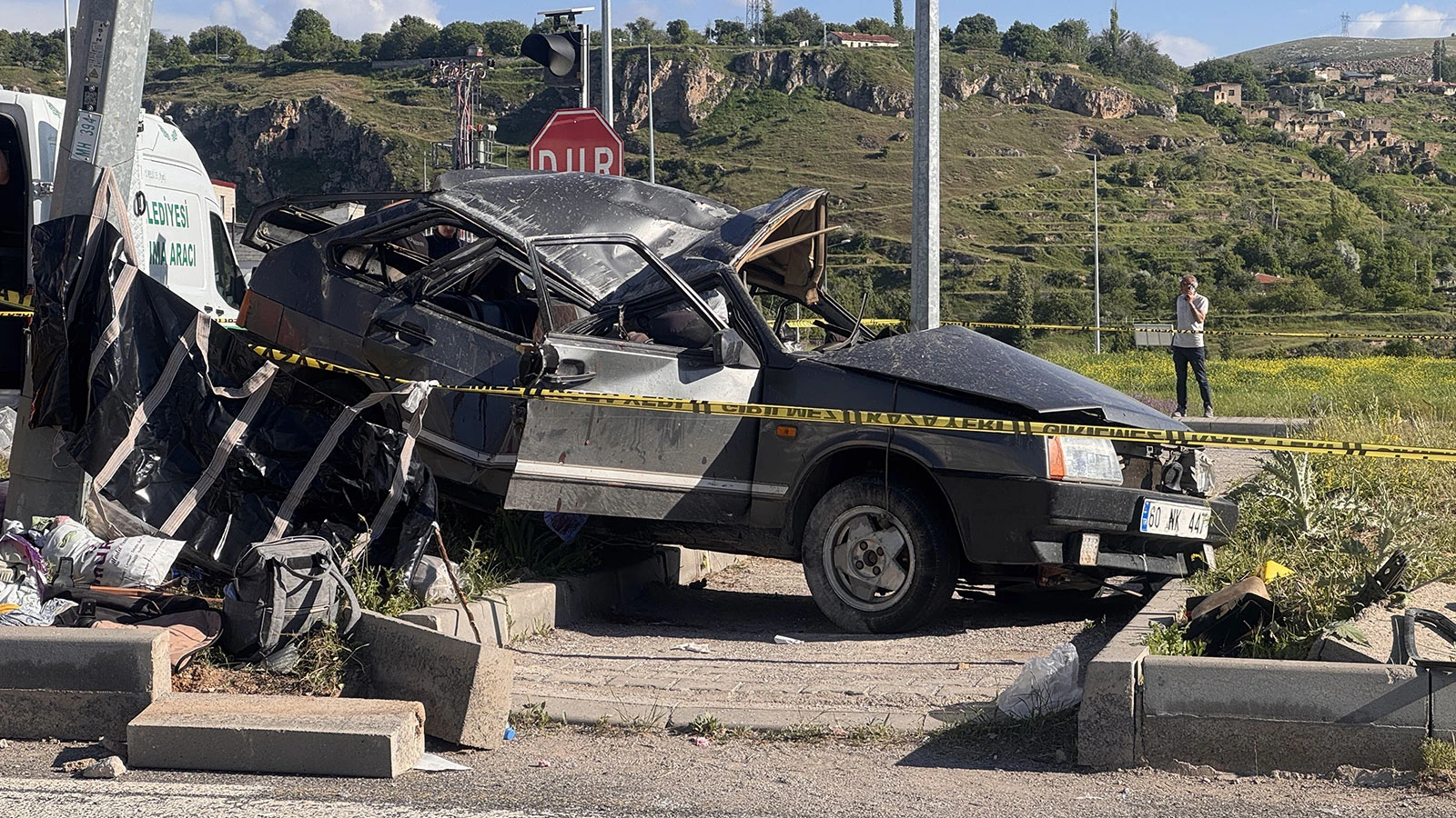 Kayseri'de feci kaza! 2 araç çarpıştı: 3 kişi öldü, 5 kişi yaralandı
