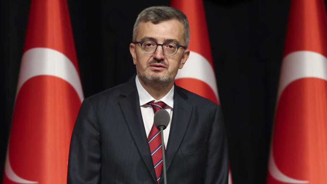 İletişim Başkanı Duran'dan 15 Temmuz Demokrasi ve Milli Birlik Günü 10. yılına davet: "Milli iradenin üzerinde hiçbir güç yok"