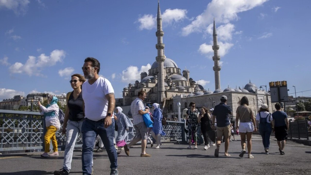 Meteoroloji duyurdu: Türkiye genelinde sıcak ve açık hava etkili olacak