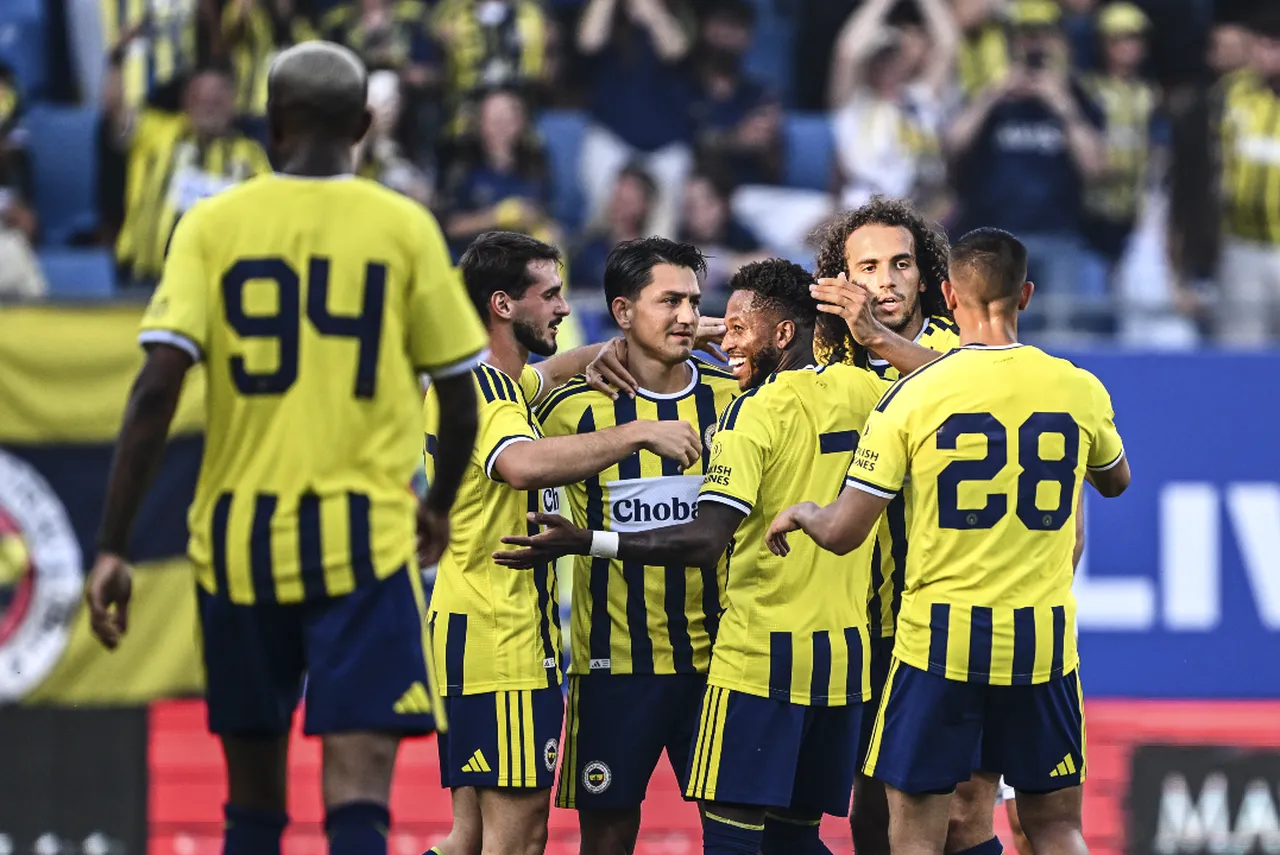 LASK-Fenerbahçe maçı hangi kanalda, nereden izlenir? Fenerbahçe hazırlık maçı yayın bilgileri