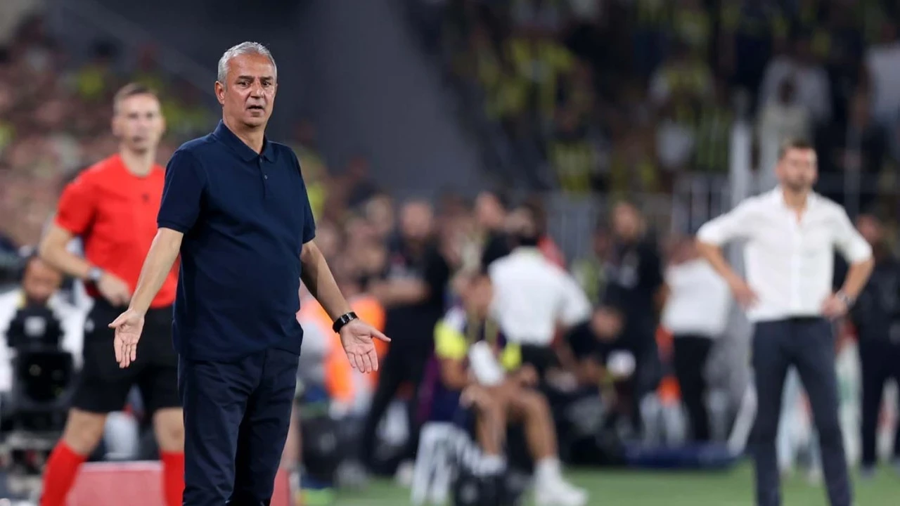 İsmail Kartal herkesi ters köşe yaptı! Resmen duyurdu! Gidecek denilen o yıldız takımda kalıyor