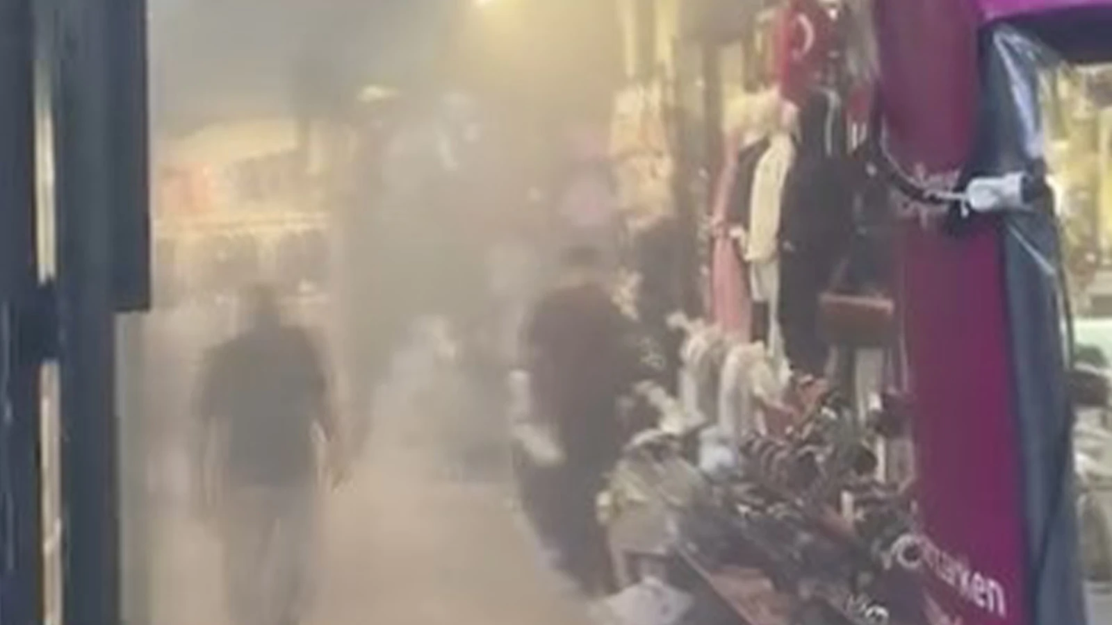 Kapalıçarşı'da trafo yangını!