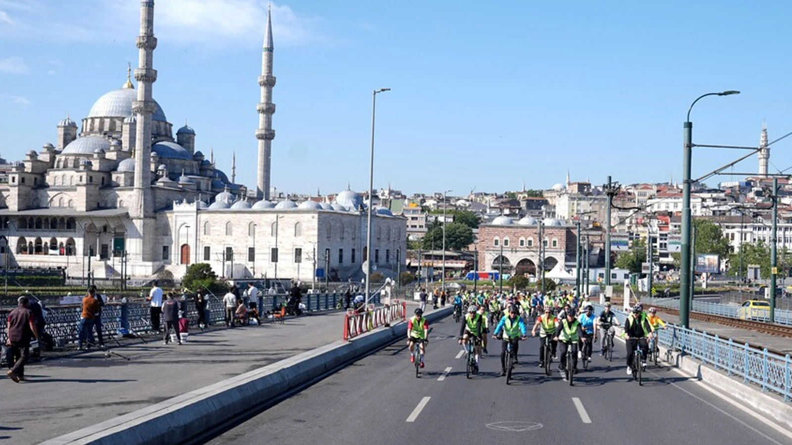 İstanbullular dikkat! 3 ilçede bazı yollar trafiğe kapatılacak
