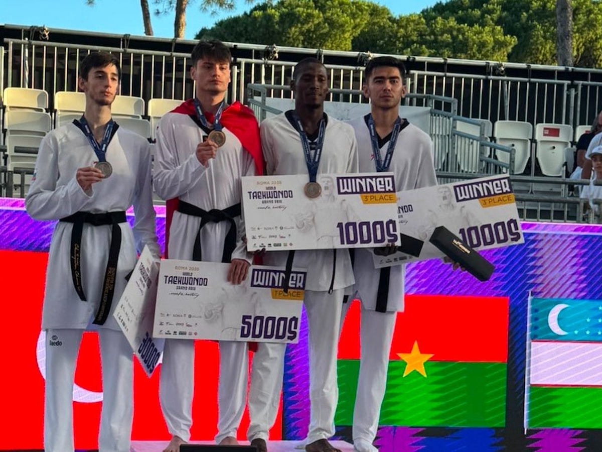 Milli taekwondoculardan 1 altın, bir bronz