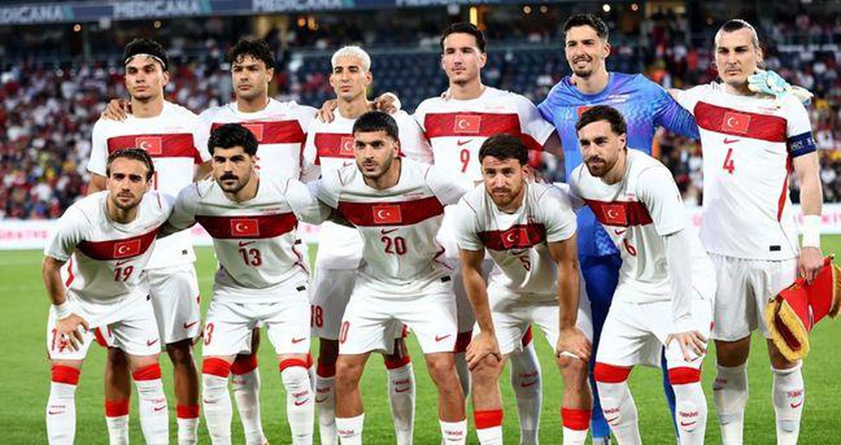 Türkiye gruptan nasıl çıkar, nasıl tur atlar? Türkiye Paraguay ve ABD'yi yenerse, berabere kalırsa, yenilirse ne olur?