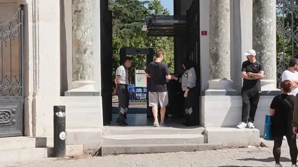Bakan Çiftçi açıkladı! YKS'ye yetişebilmek için sınav günü 3 bin 25 kişi kimlik başvurusu yaptı