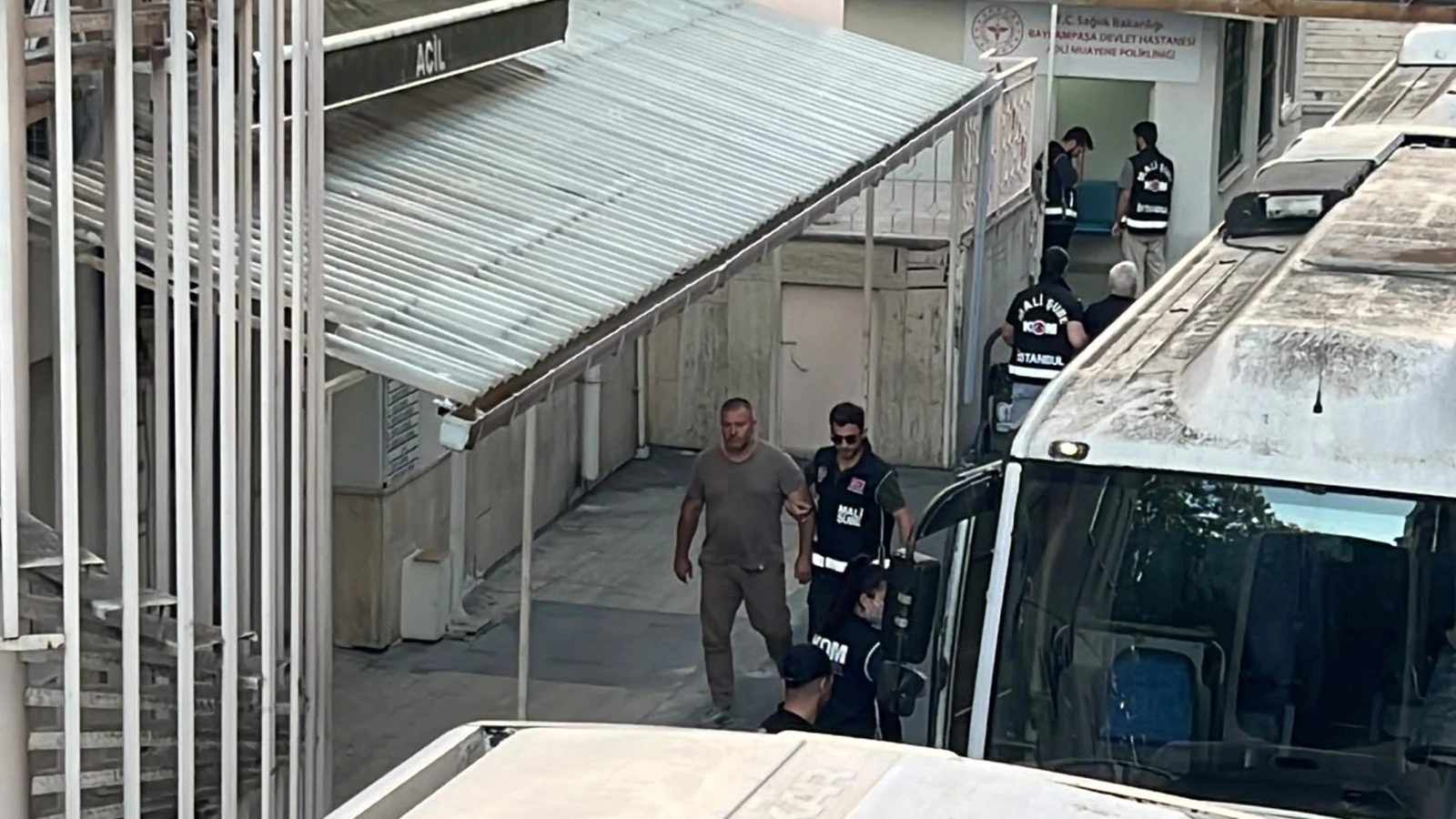 Silivri Belediyesi’ne yönelik soruşturmada 17 şüpheli adliyeye sevk edildi