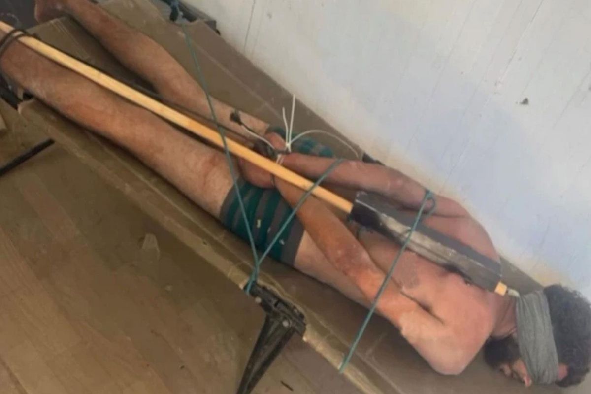 İsrail askeri Filistinliye işkence yaptı, fotoğrafını "Günaydın" diyerek paylaştı