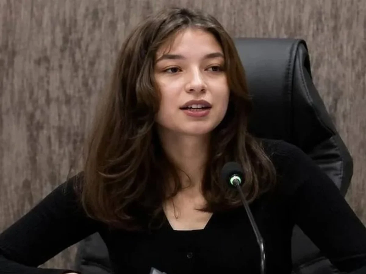 'Kemalistler' paylaşımı yapan Rümeysa Eker’e soruşturma: Yurt dışı yasağı ve adli kontrol