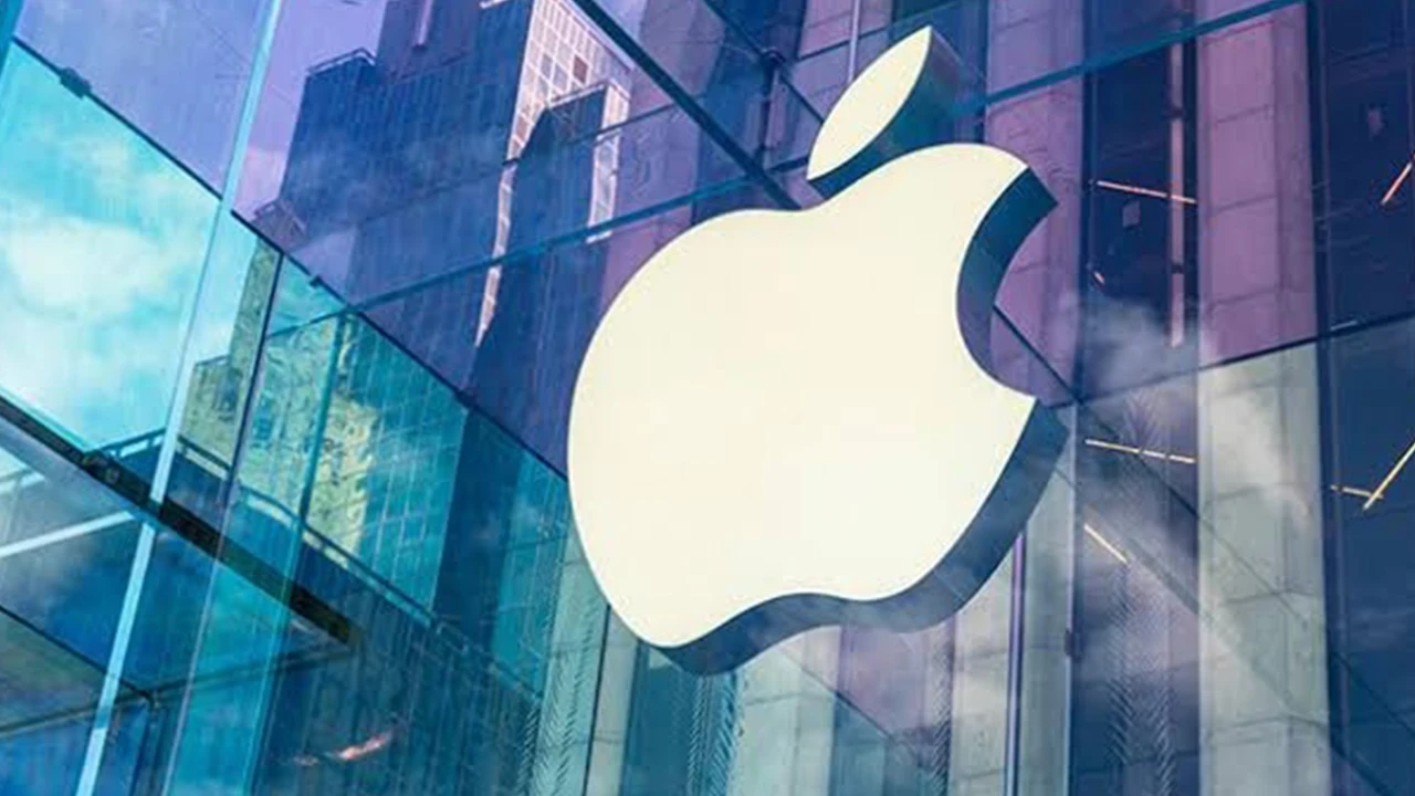 Apple iki aboneliğe zam yaptı