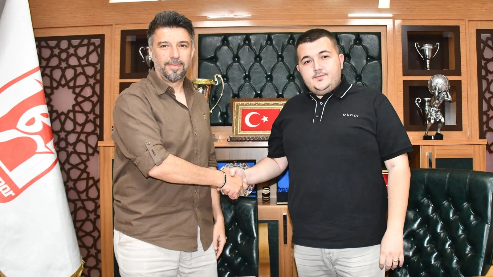 Balıkesirspor'un yeni teknik direktörü Polat Çetin oldu