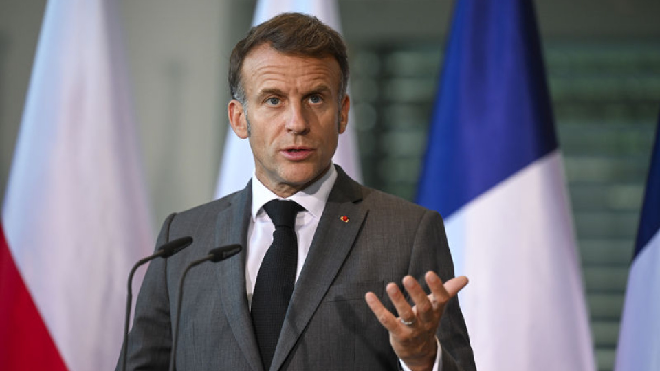 Emmanuel Macron: Rus tankerine müdahale ettik