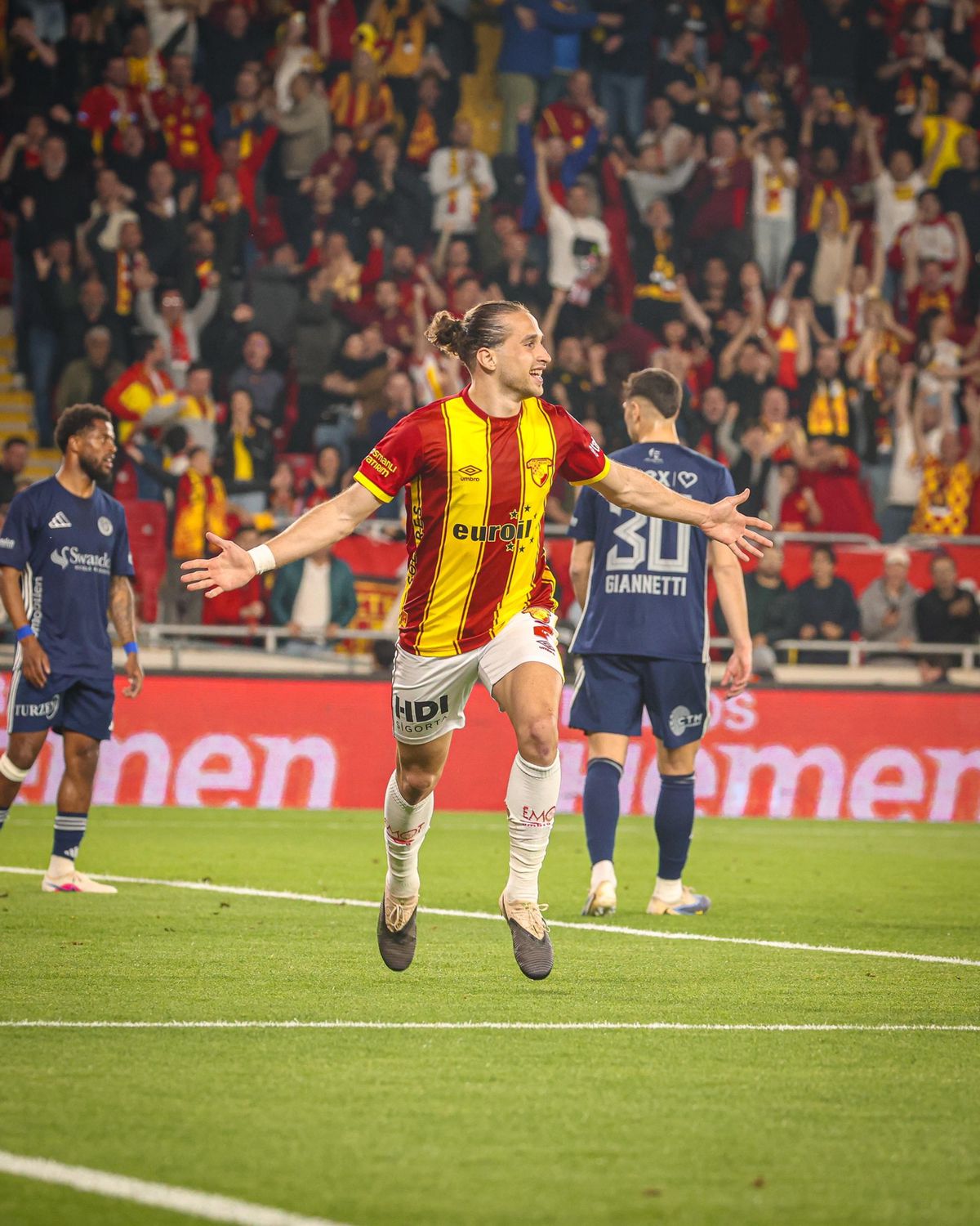 Göztepe'de transferde satış gündemi