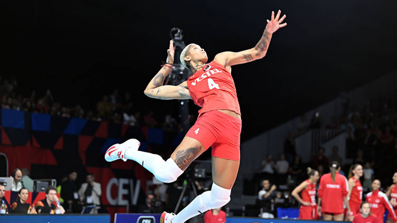Melissa Vargas: Kılıcın ötesi