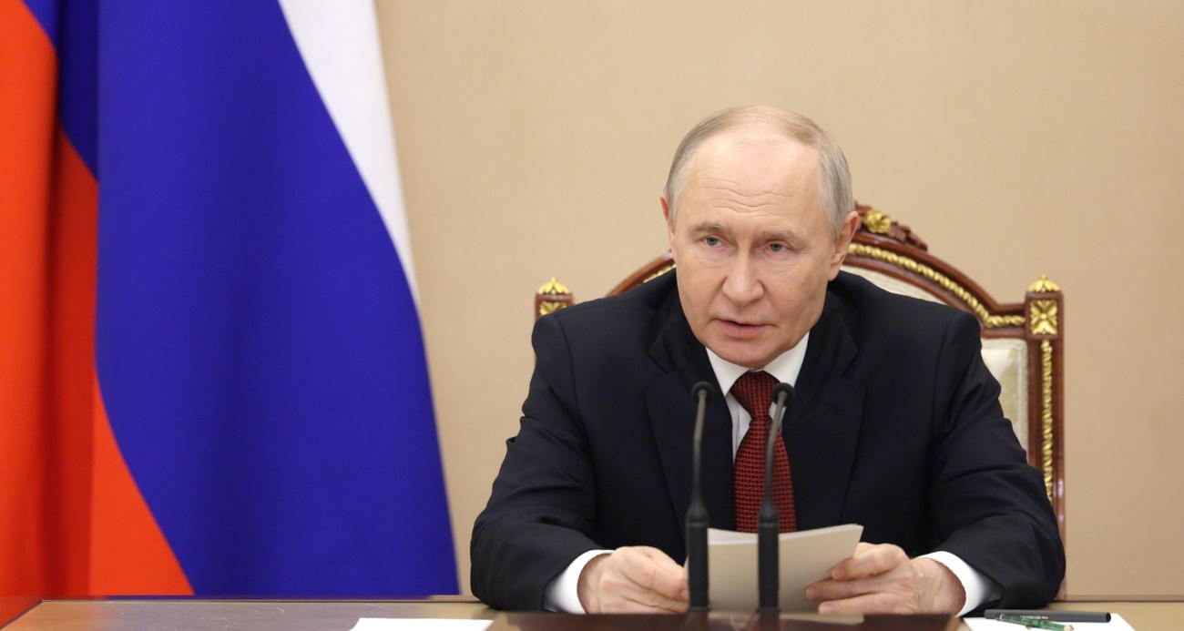 Putin: "Dizel ihracatını tamamen yasaklamayı değerlendiriyoruz"