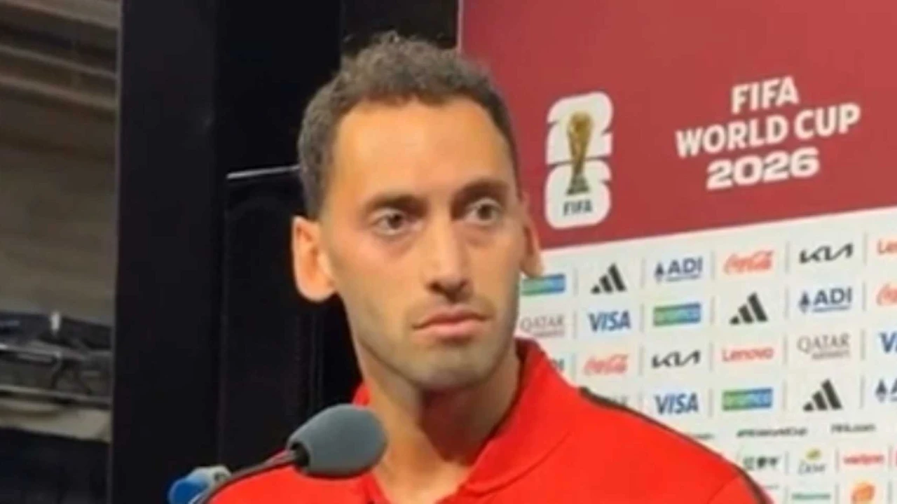 Skandal soruya Hakan Çalhanoğlu'ndan tokat gibi cevap