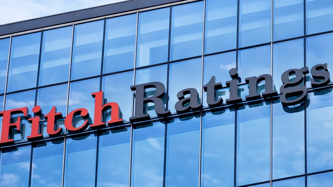Fitch, Emlak Konut'un Sukuk ihracına BB- notu verdi
