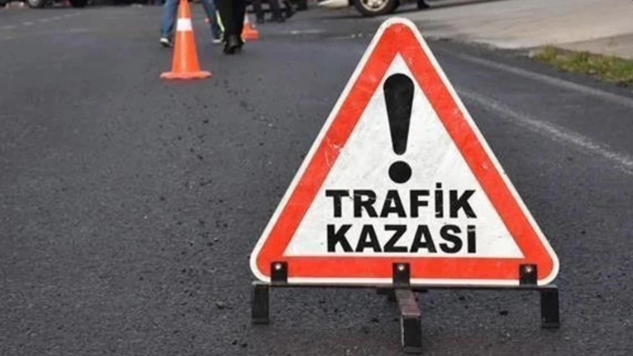İşçi servisi devrildi: 1 ölü, 7 yaralı